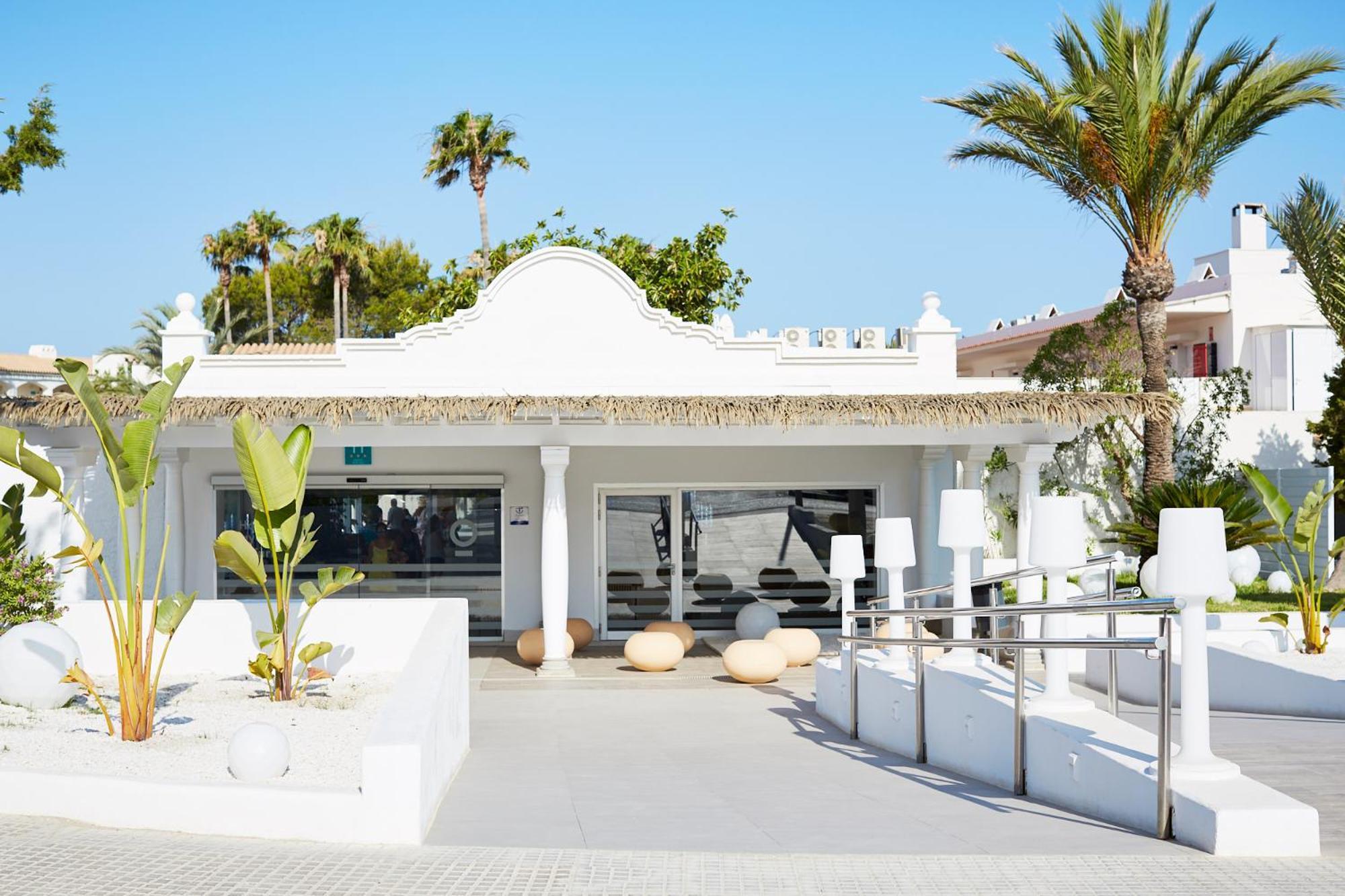 Hotel Vibra Cala Tarida-3Sup Cala Tarida  Εξωτερικό φωτογραφία
