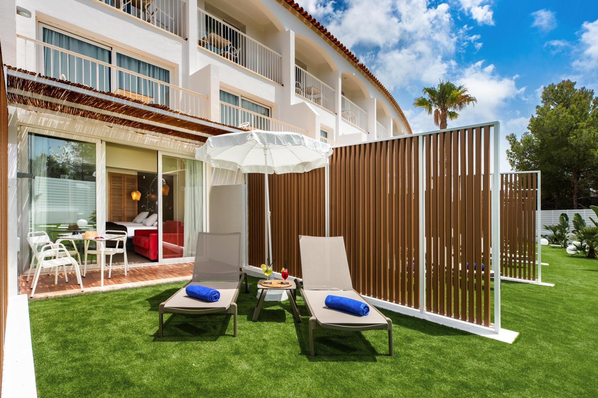 Hotel Vibra Cala Tarida-3Sup Cala Tarida  Εξωτερικό φωτογραφία